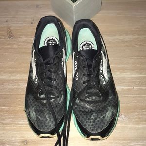 Size 10 Brooks Launch Running Shoes
